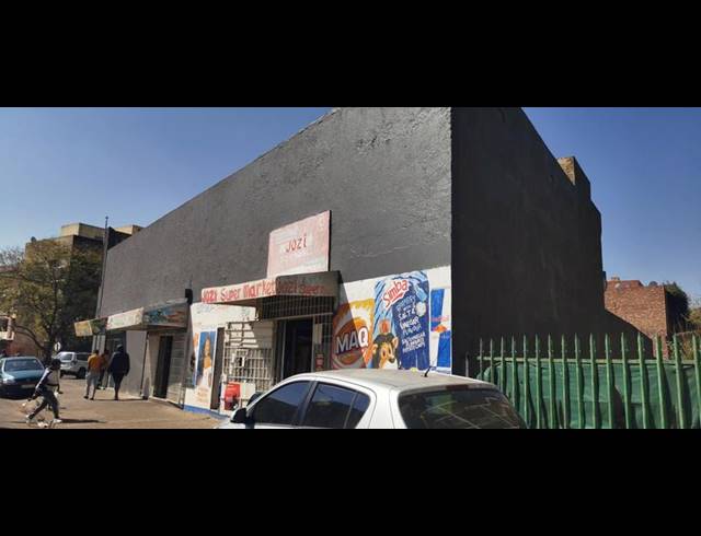 BUSINESS FOR SALE IN BELLEVUE